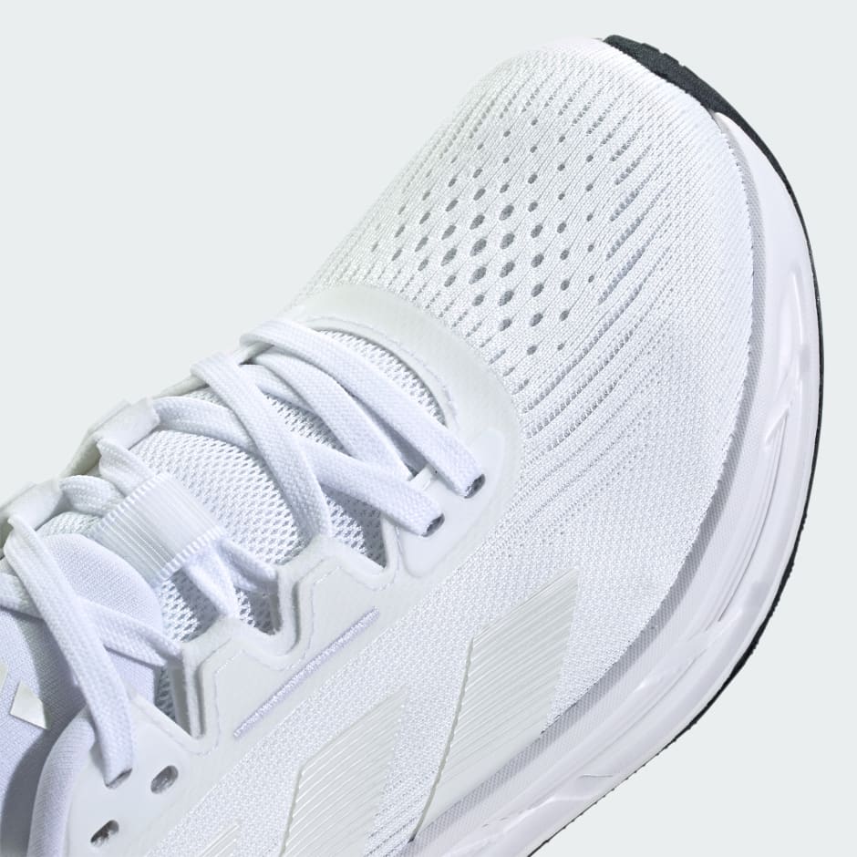 Questar 3 Running Shoes