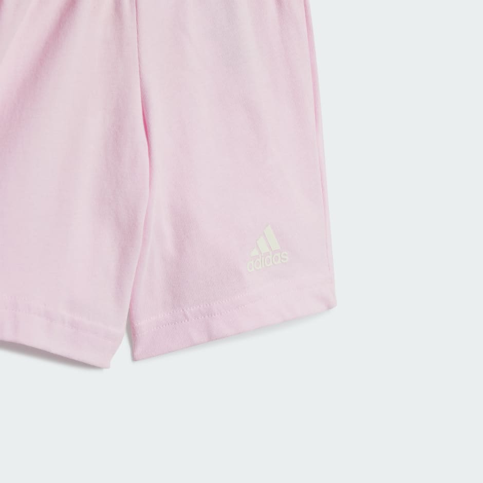 طقم Essentials Organic Cotton Tee and Shorts