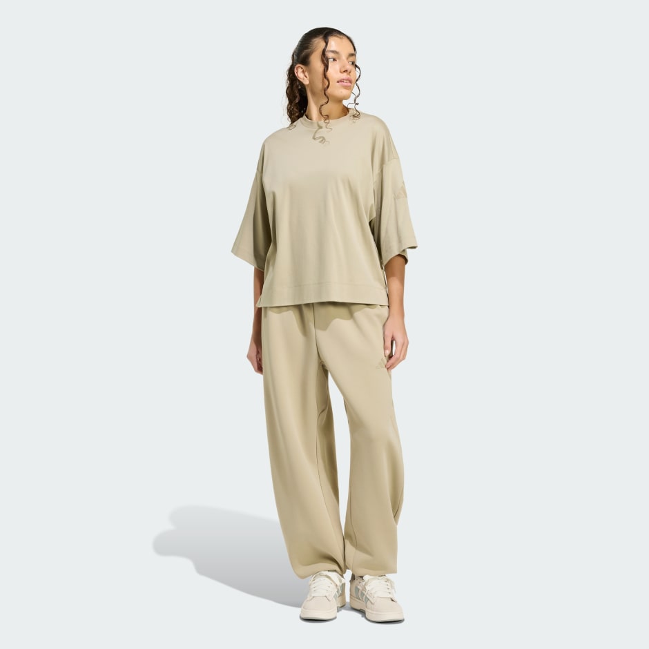 Soft Lux Loose Tee