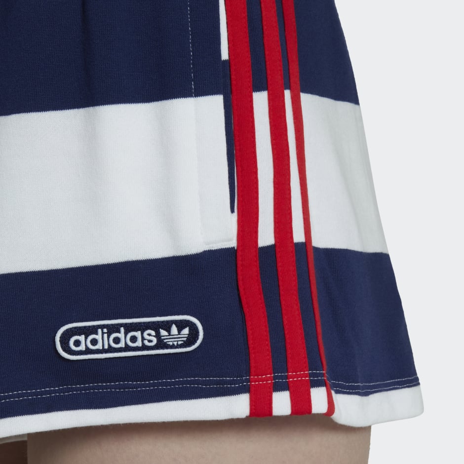 Mid Waist Striped Shorts