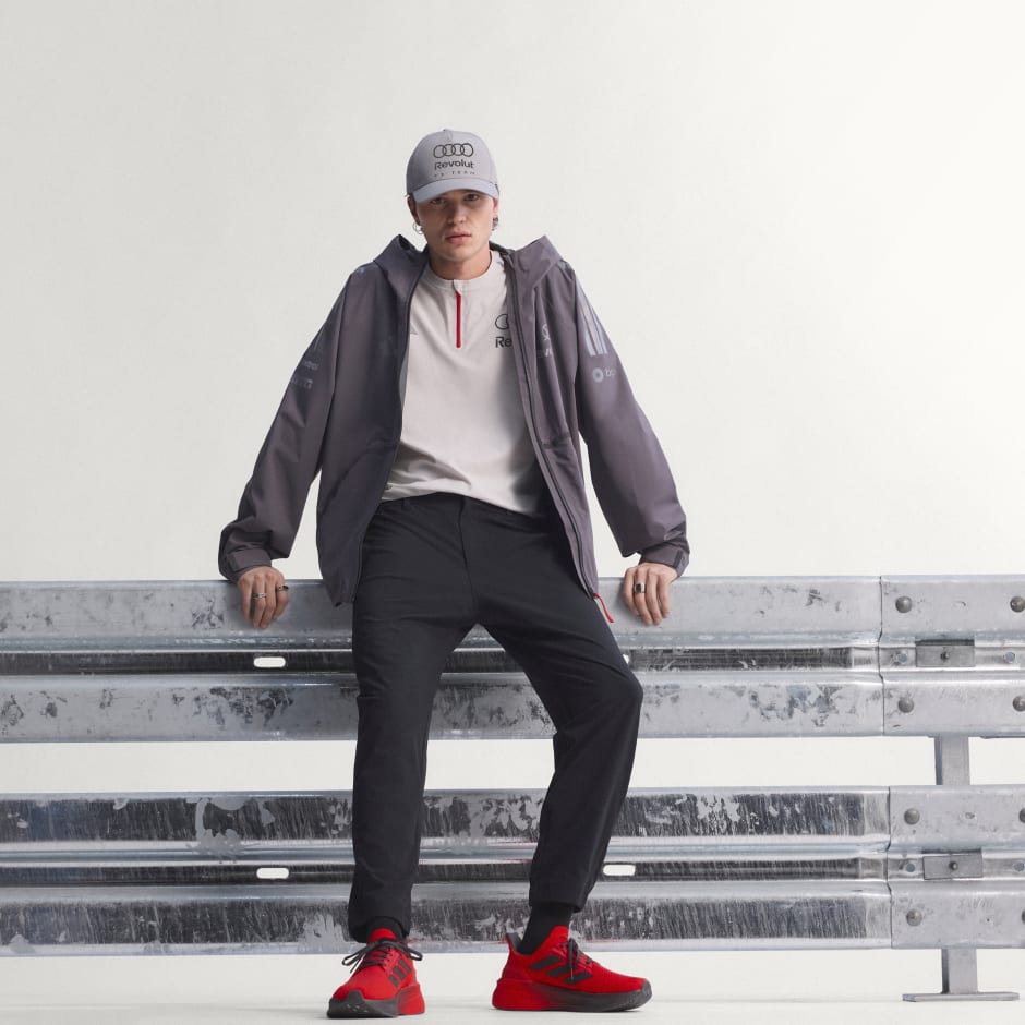 JACHETĂ DE PLOAIE AUDI REVOLUT F1 TEAM ENGINEERS & MARKETING