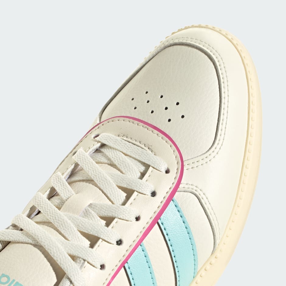 Breaknet 光滑運動鞋