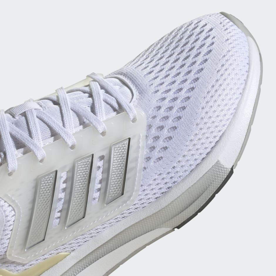 EQ21 Run Shoes