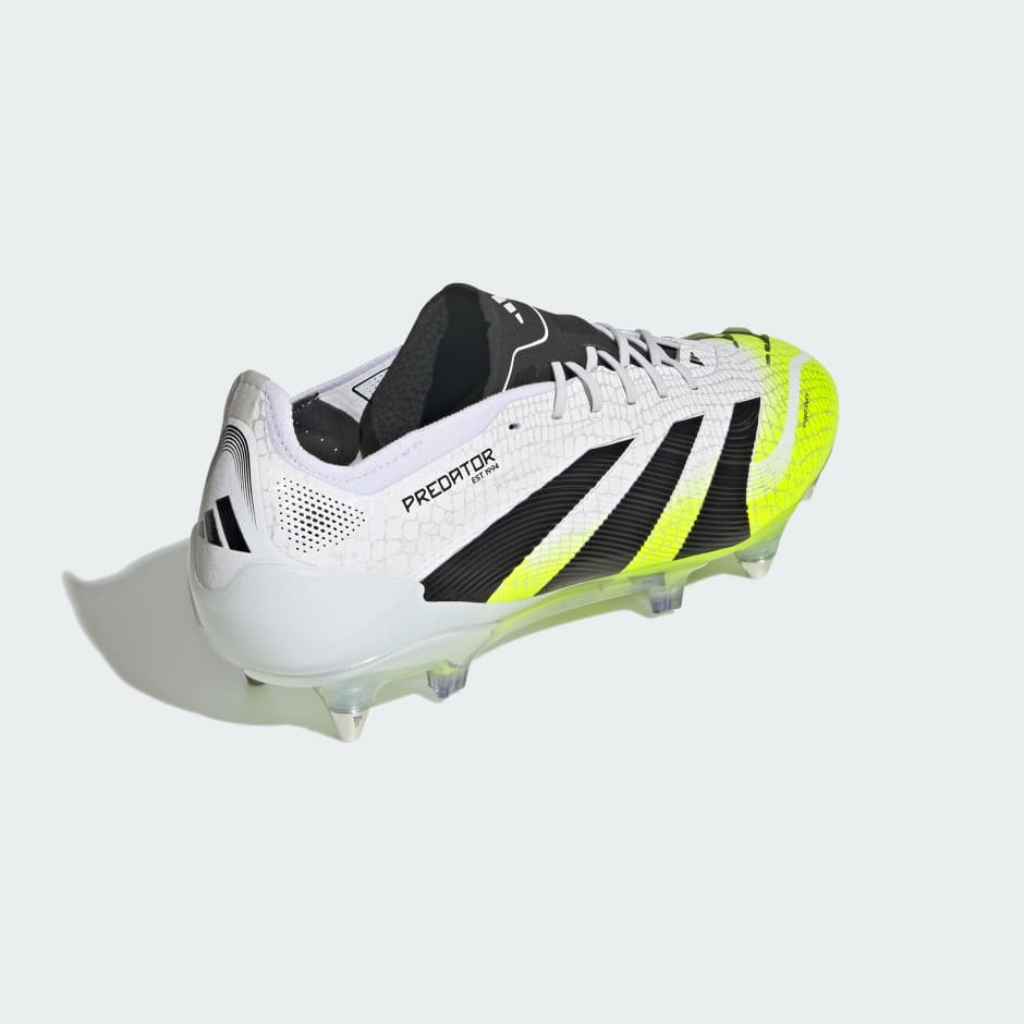 Ghete Predator Elite pentru teren moale