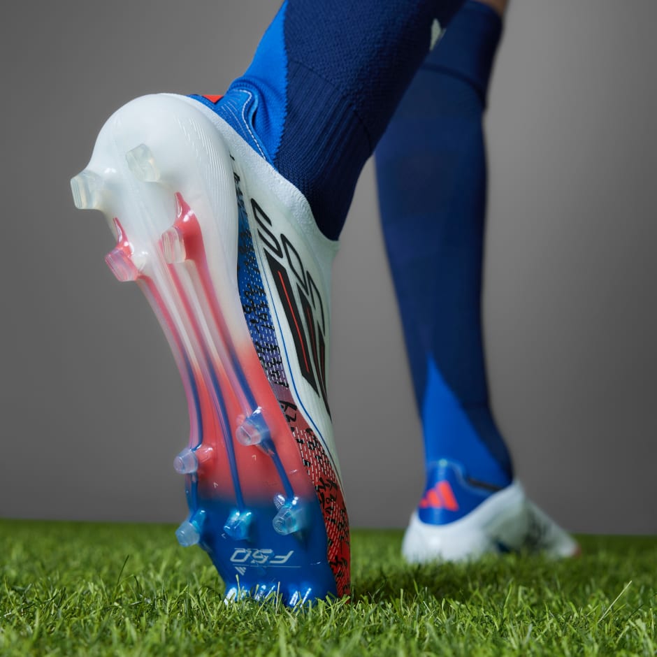 F50 Elite Son Laceless Firm Ground Boots