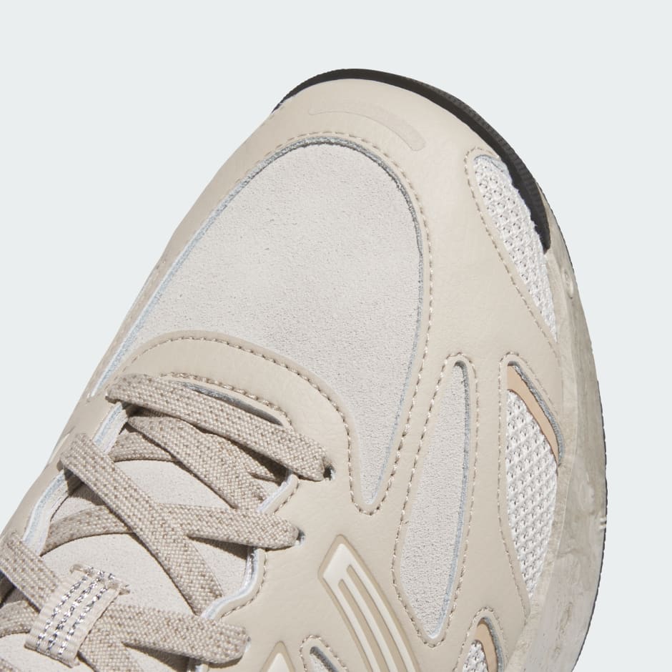 ADIZERO ARUKU
