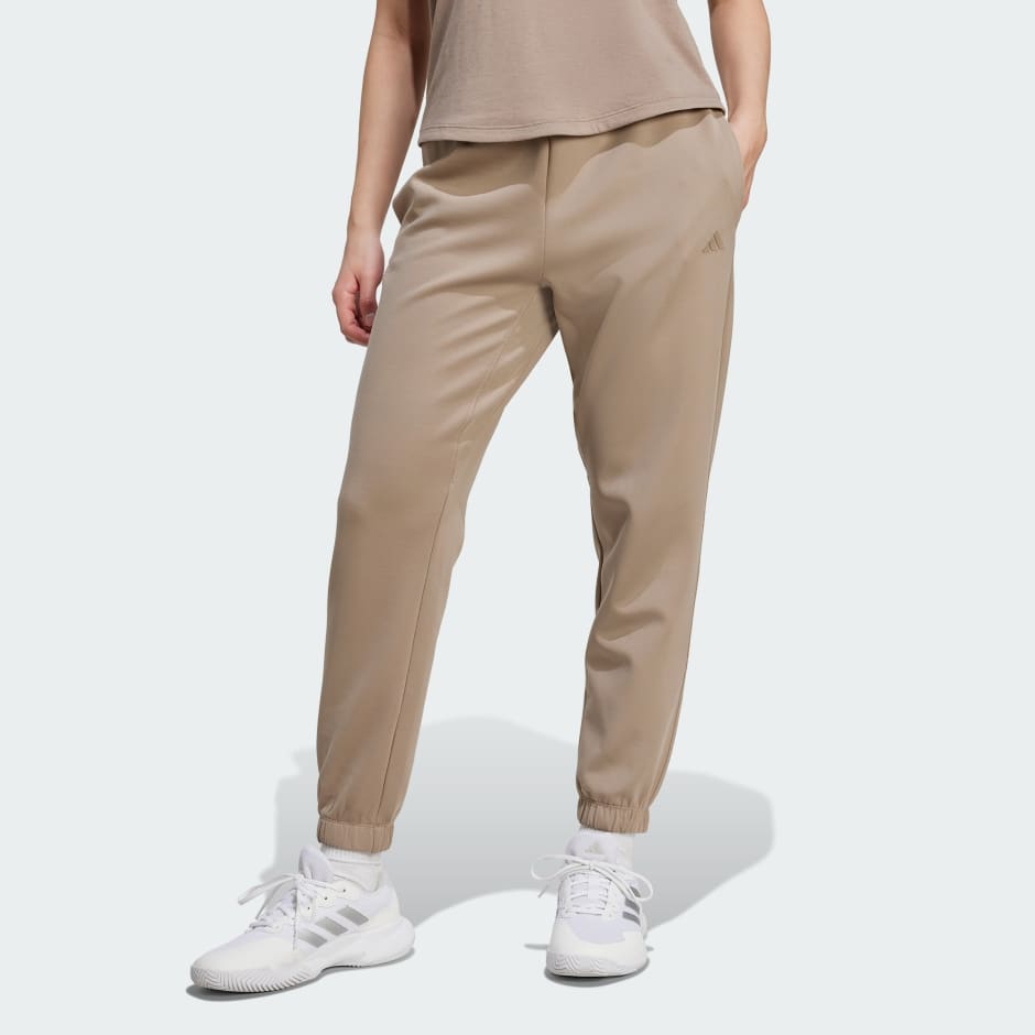 بنطال Yoga Essentials With Cuffs