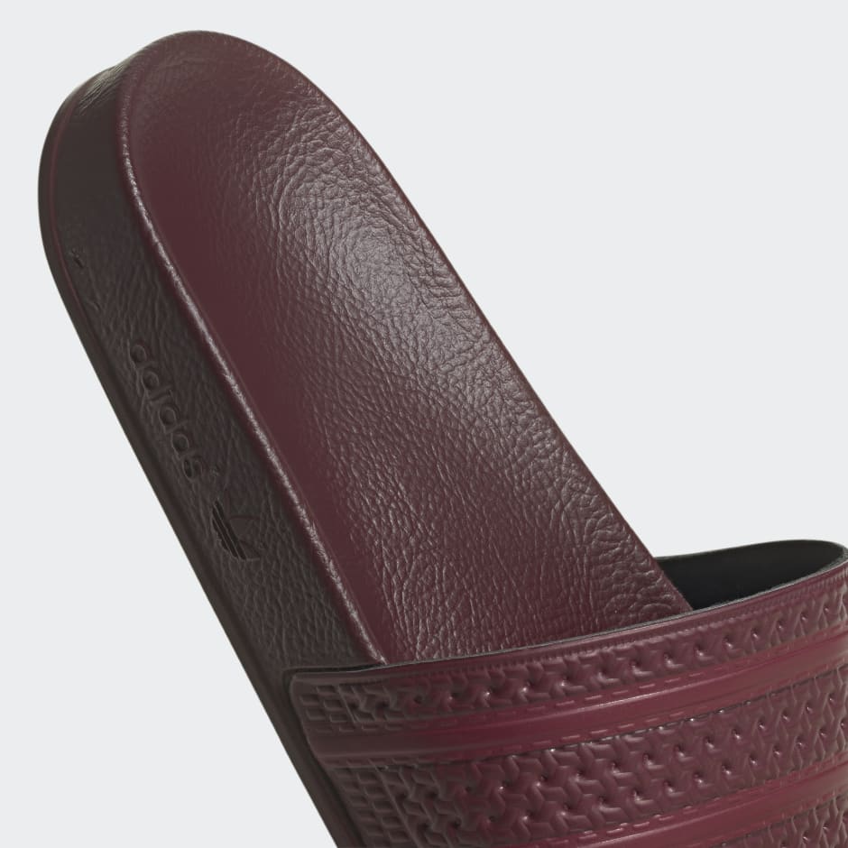 ADILETTE