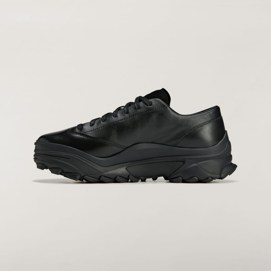 Y-3 GSG9 cu profil redus