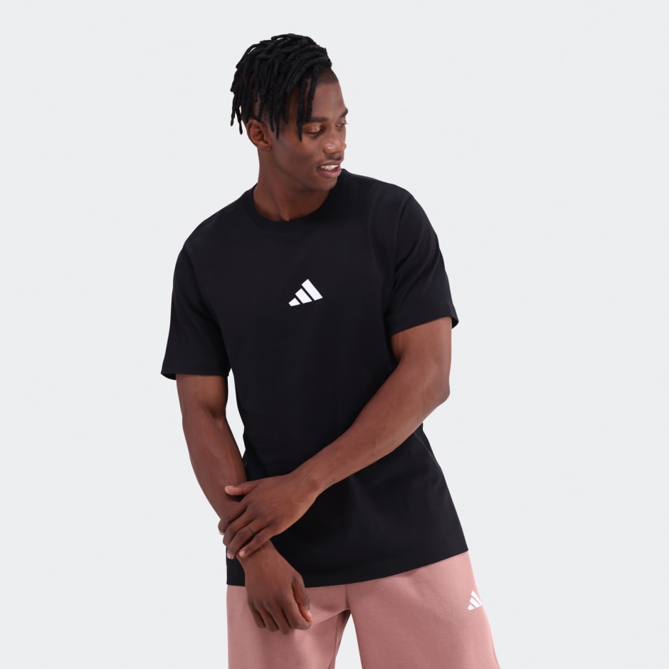 Essentials Small Logo Single Jersey T-Shirt