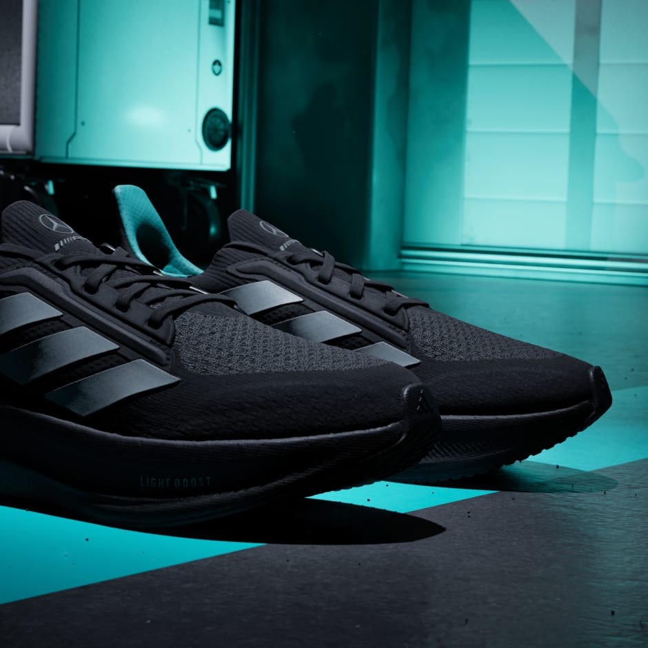 ULTRABOOST 5 MERCEDES AMG PETRONAS F1 TEAM Shoes