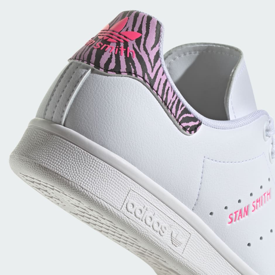 Originals stan smith sneakers in white and on sale pink