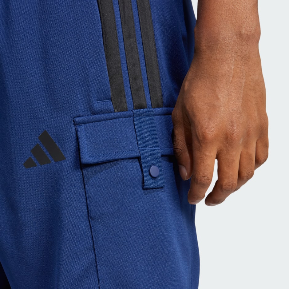 Tiro Cargo Shorts