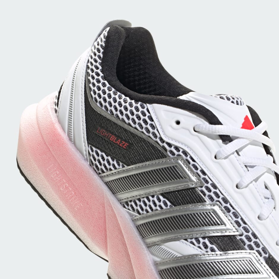 حذاء Lightblaze Glow