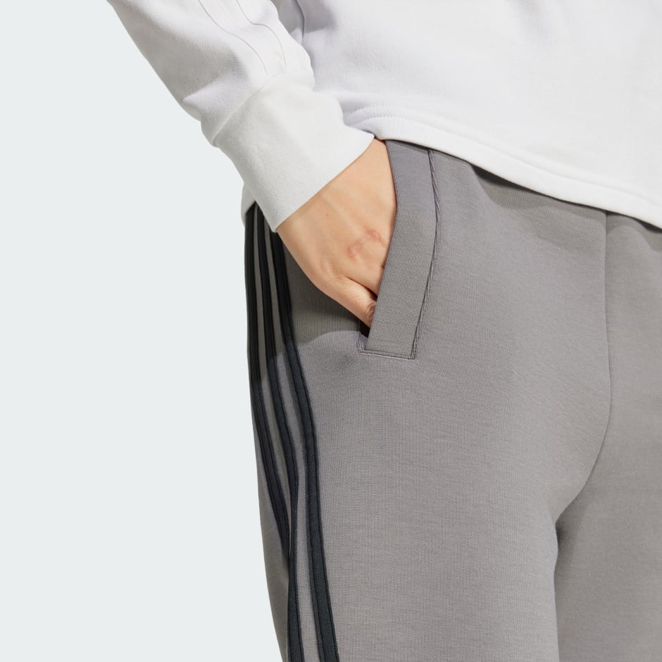 Future Icons 3-Stripes Open Hem Pants