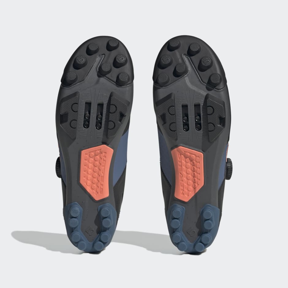 5.10 KESTREL BOA W