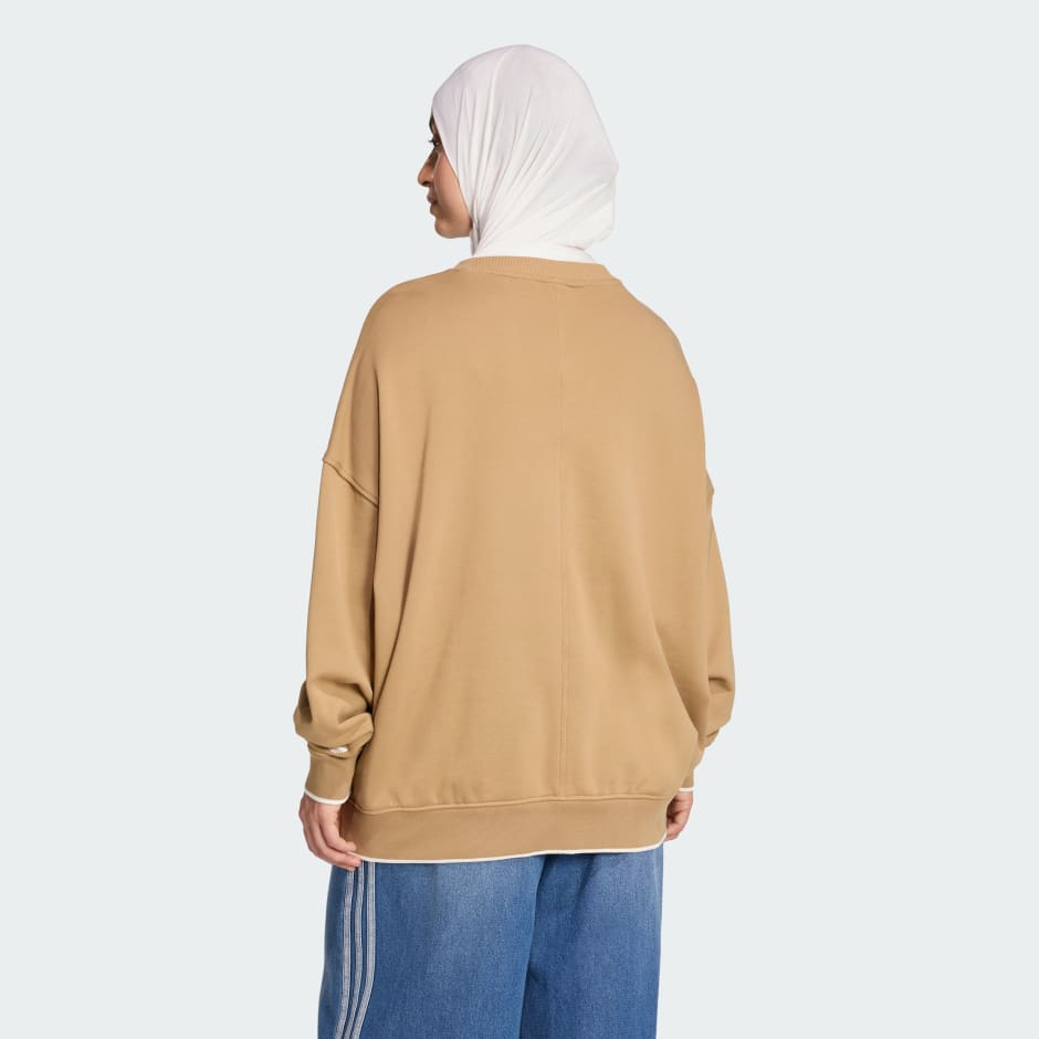 Graphic Crest Sweatshirt