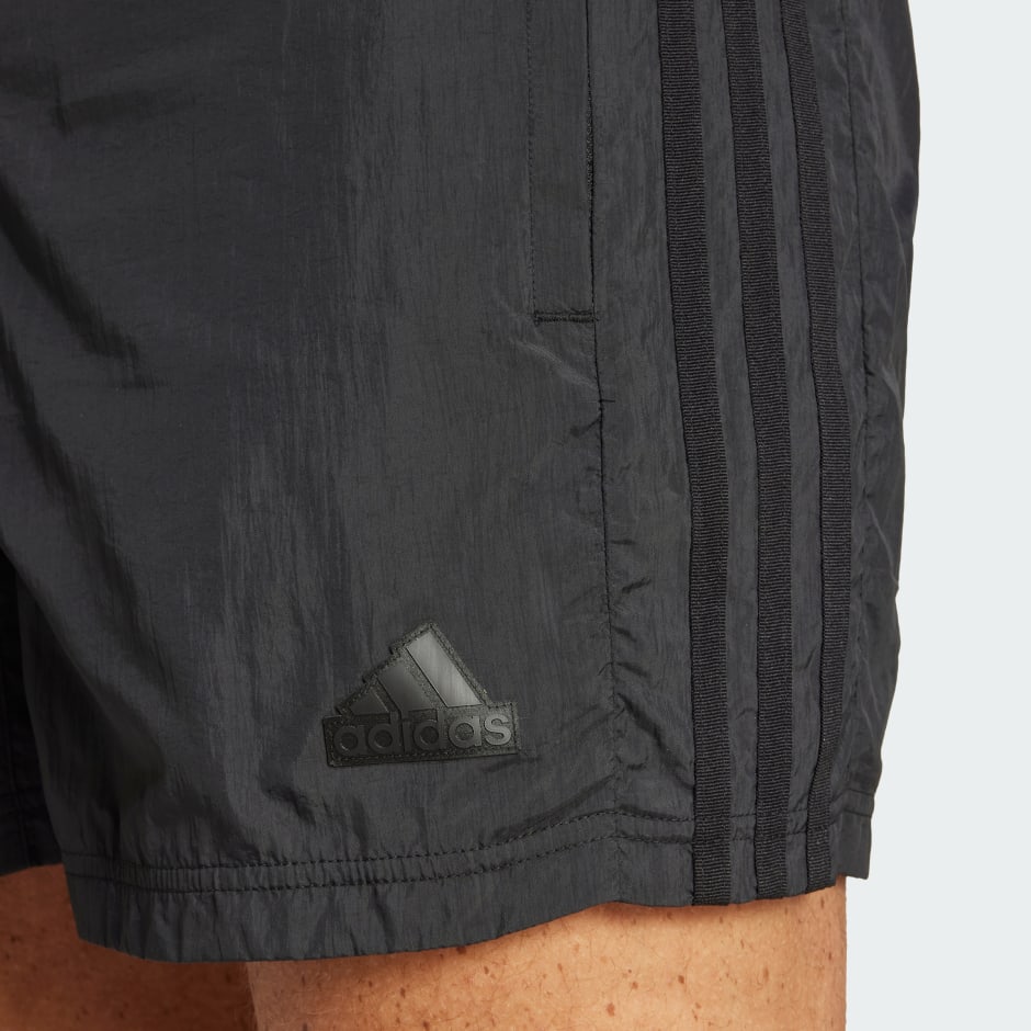 Tiro Lightweight Woven Shorts