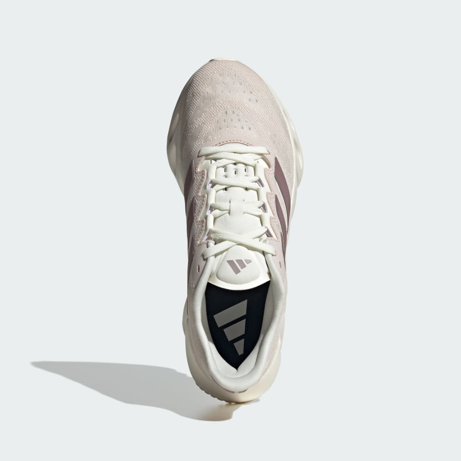 Switch FWD Running Shoes