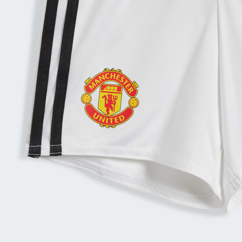 Manchester United 23/24 Kits for DLS 24