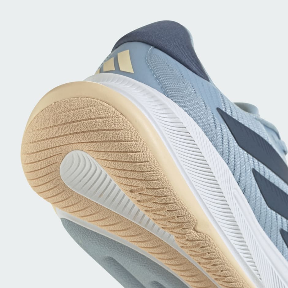 Tenis Supernova Ease