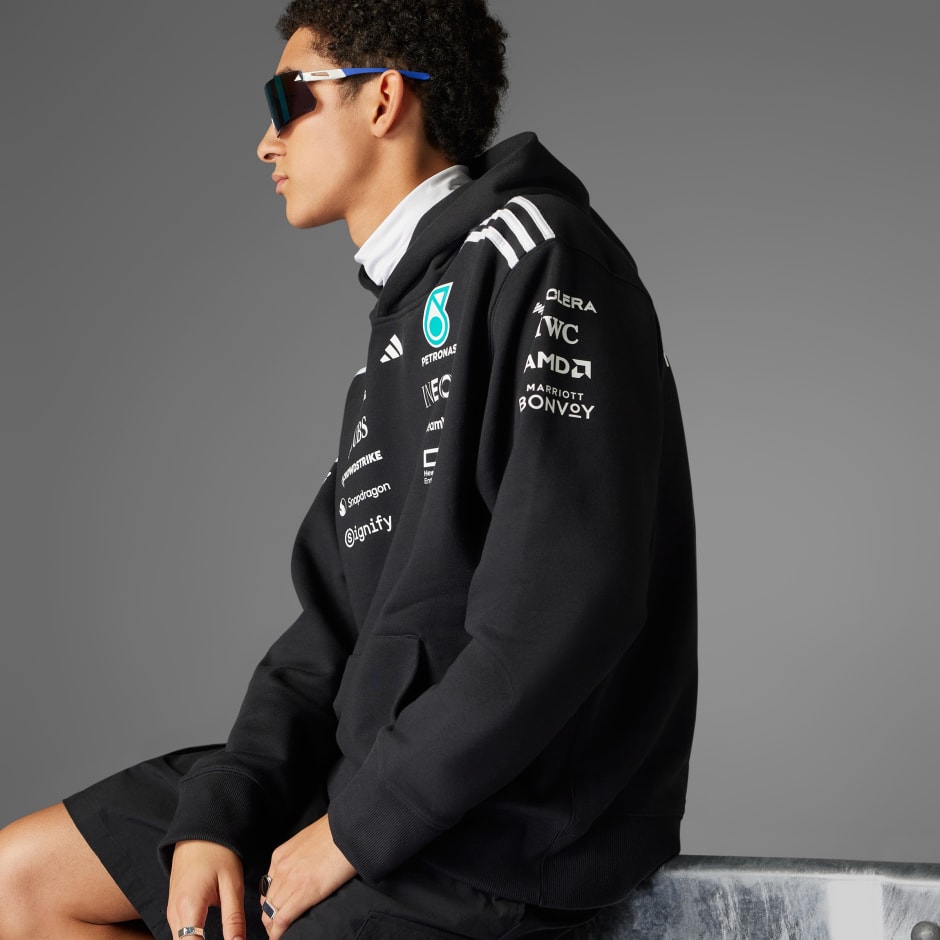 MERCEDES - AMG PETRONAS FORMULA ONE TEAM HOOD