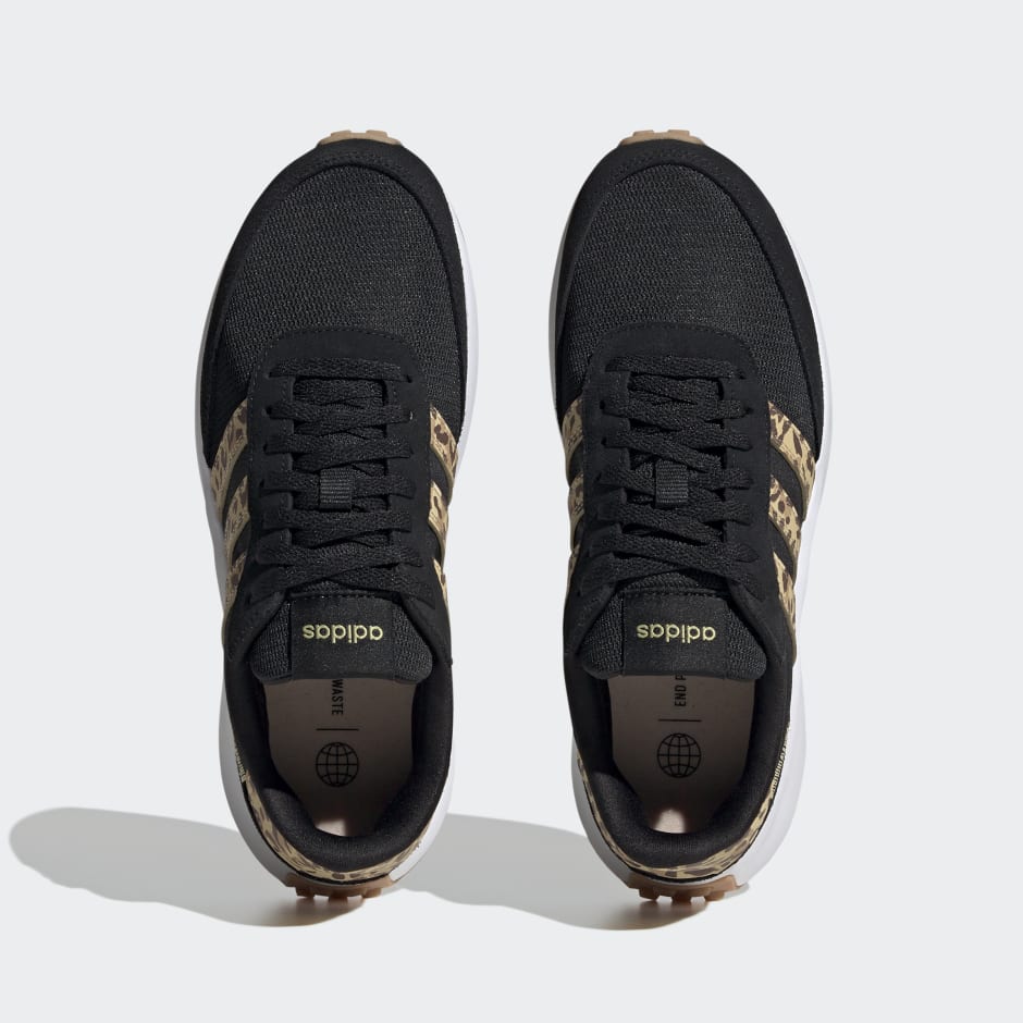 Adidas de mujer negro con dorado sale