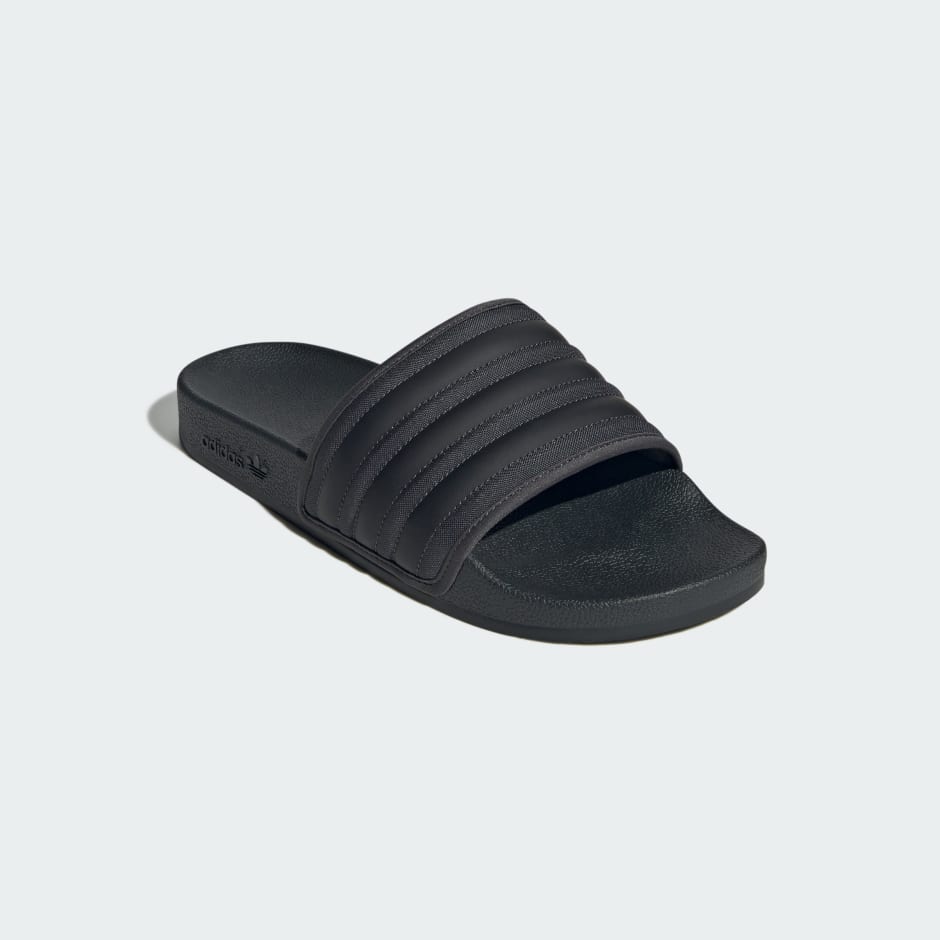 ADILETTE