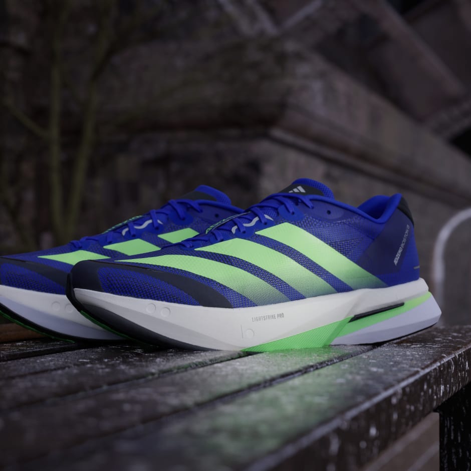 Adizero Boston 13 鞋