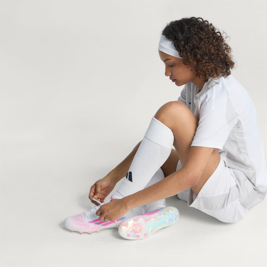 Ghete cu &icirc;nălțime medie F50 Sparkfusion Elite pentru teren dur/gazon artificial