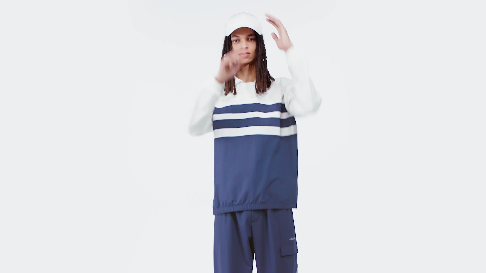 adidas 日本代表 トレーニングトップ　美品 adidas アディダス サッカー日本代表 TIRO24 コンペティション