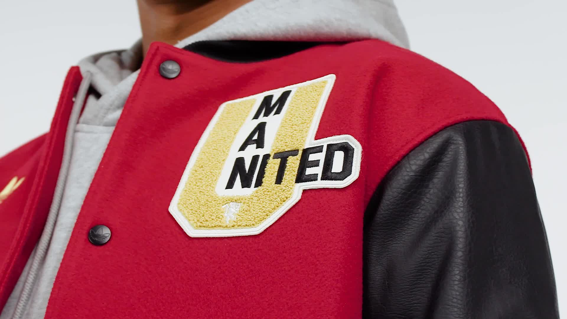 2021-22 Manchester United adidas Teamgeist Woven Jacket
