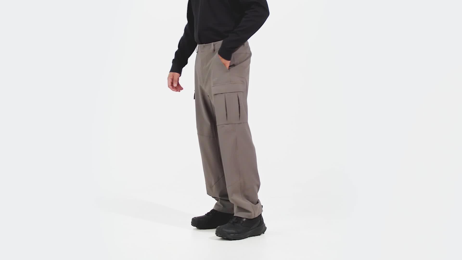 アディダス Xploric カーゴパンツ - ブラウン | アディダス ジャパン