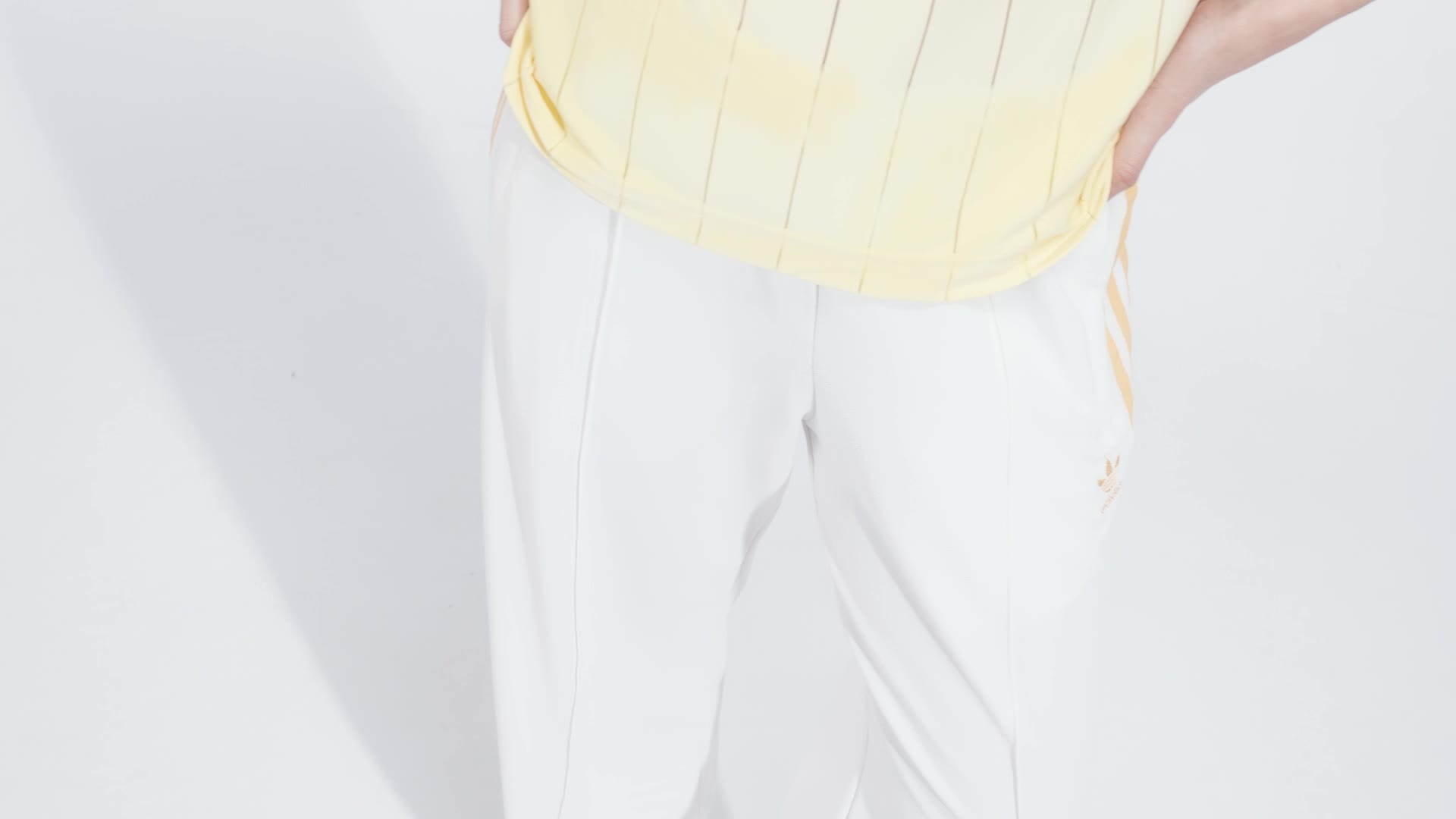 【美品】adidas アディダス プレミアム クレープ ジャージ イエロー XL 美品】adidas アディダス プレミアム クレープ ジャージ イエロー XL