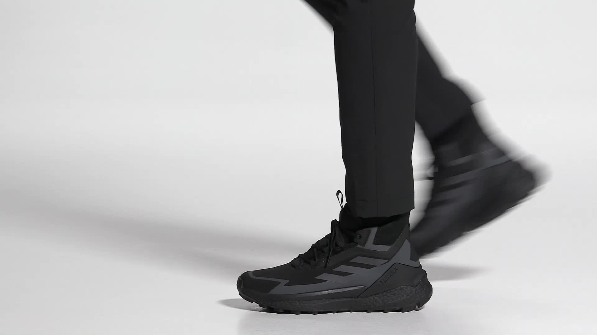adidas Men's Terrex Swift R3 GTX Hiking Shoes | Dick's Sporting Goods