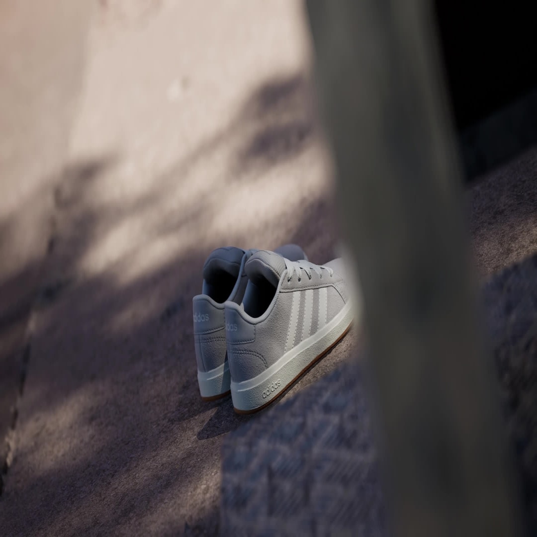 Adidas Grand court sneaker Grey Two / Off White / Gum