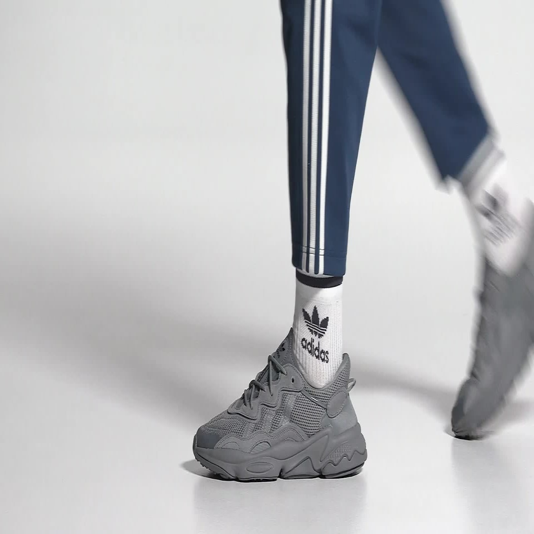 Adidas Ozweego sneaker Grey / Grey / Core Black