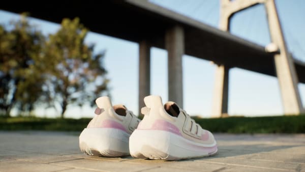 สีขาว รองเท้า Ultraboost Light