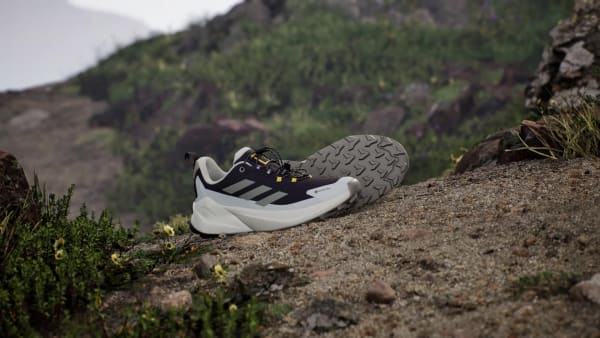 Lila ADIDAS NATIONAL GEOGRAPHIC TERREX TRAILMAKER 2 GORE-TEX WANDERSCHUH