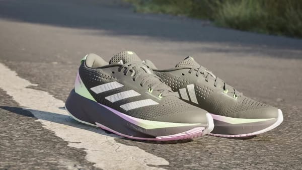 Negro ADIZERO SL