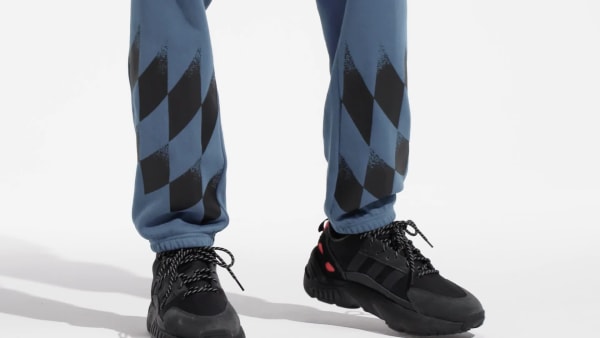 Niebieski adidas Rekive Placed Graphic Sweat Pants VU107