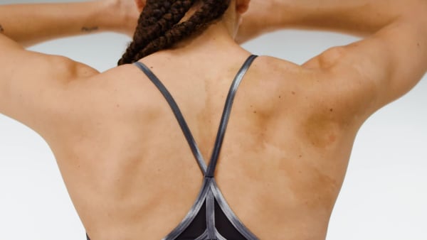 Gris Brassière de training imprimé floral intégral Aeroreact Essentials Maintien léger