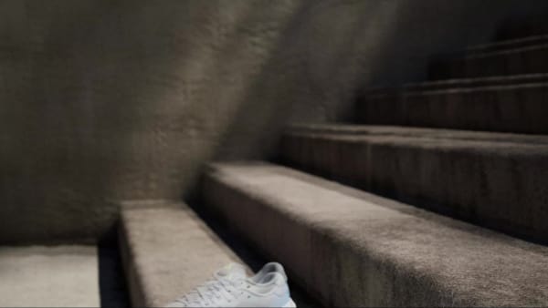 Abu-abu Sepatu Running Supernova Rise 2