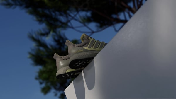 Beige ULTRABOOST 1.0 SHOES