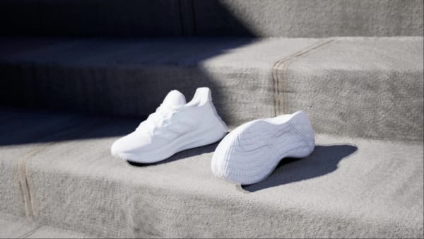 Beyaz Ultrarun 5 W Koşu Ayakkabısı