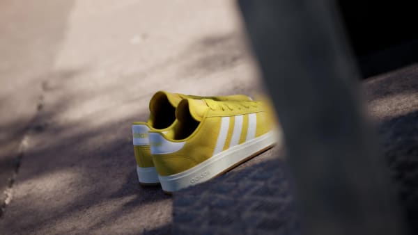 สีเหลือง รองเท้า Grand Court Base 00s