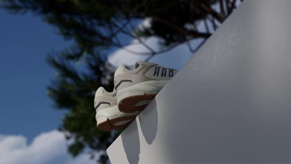 White Crazychaos 2000 Shoes