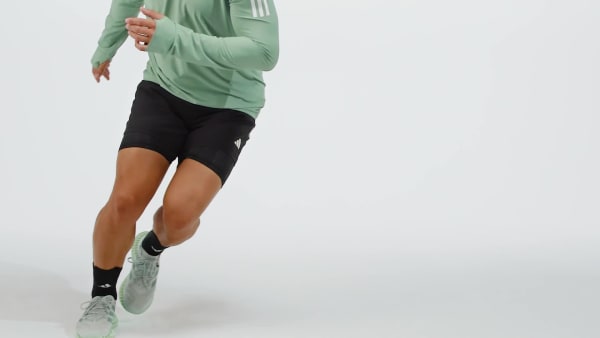 Negro Pantalón corto Own the Run CLIMACOOL 2-in-1