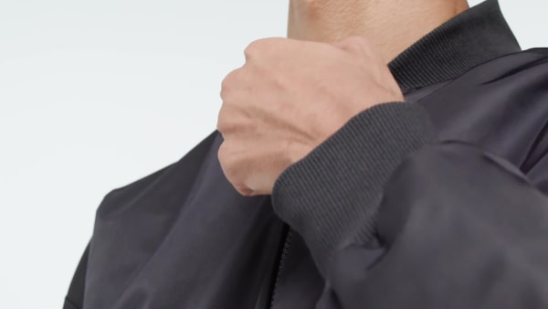 Black Stadium 봄버