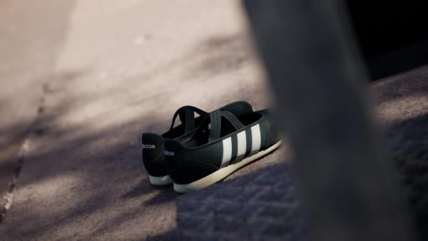 groen BARREDA MARY JANE SCHOENEN